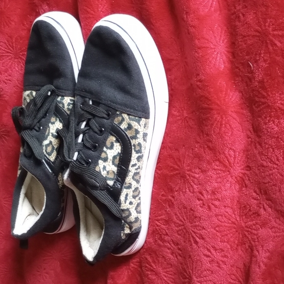 Canvas shoes. Size-7 - Picture 2 of 4